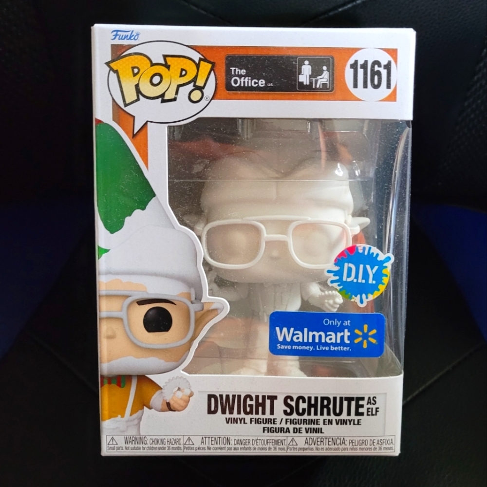 Funko Pop #1161 The Office Dwight Schrute as Elf DIY Walmart exclusive